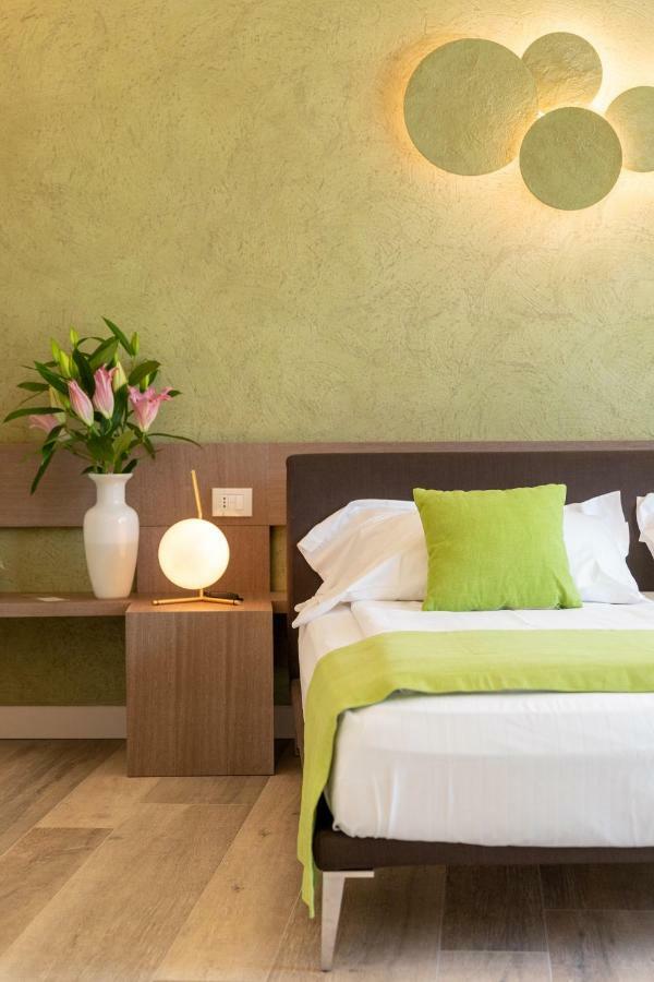 San Colombano Suites Bardolino Ngoại thất bức ảnh